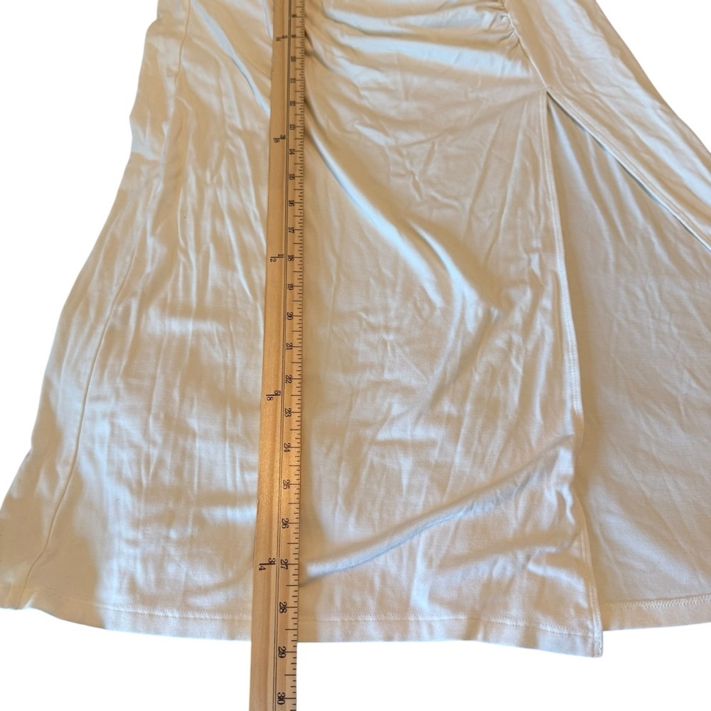 Wilfred by Aritzia Womens Vespa Side Slit Ruched Midi Skirt in Cream Medium - Picture 7 of 9